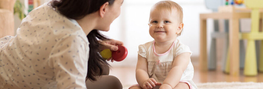 Nounou à domicile : la solution de garde d'enfant à envisager ?