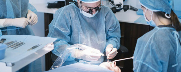 chirurgien dentiste